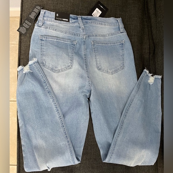 Fashion Nova Distressed Ankle Jeans - Picture 8 of 13